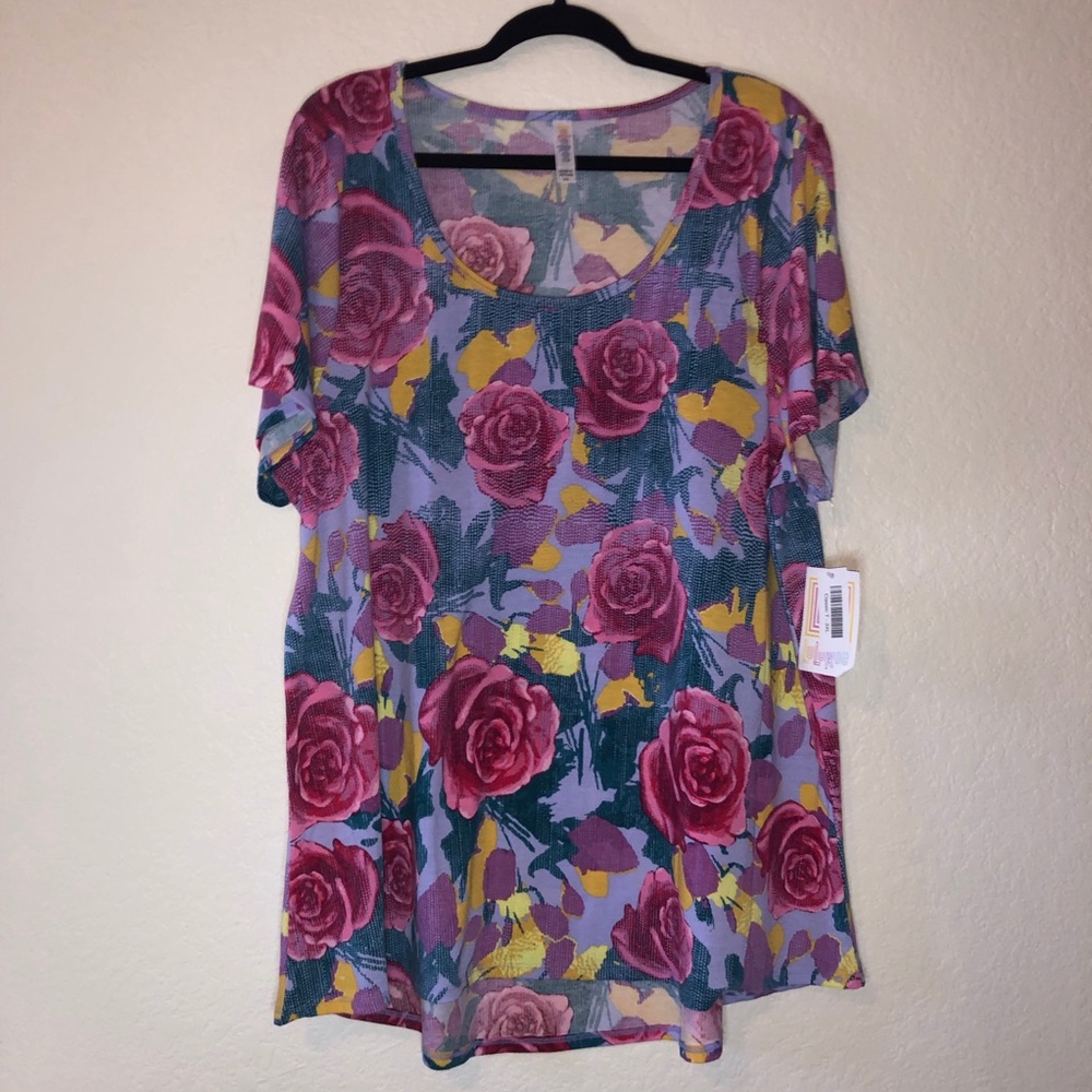 LuLaRoe Classic Tee Pink Roses on Blue 3X Scoop Neck Short Sleeve BNWT